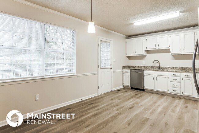 Foto del edificio - 11607 Brown Cir