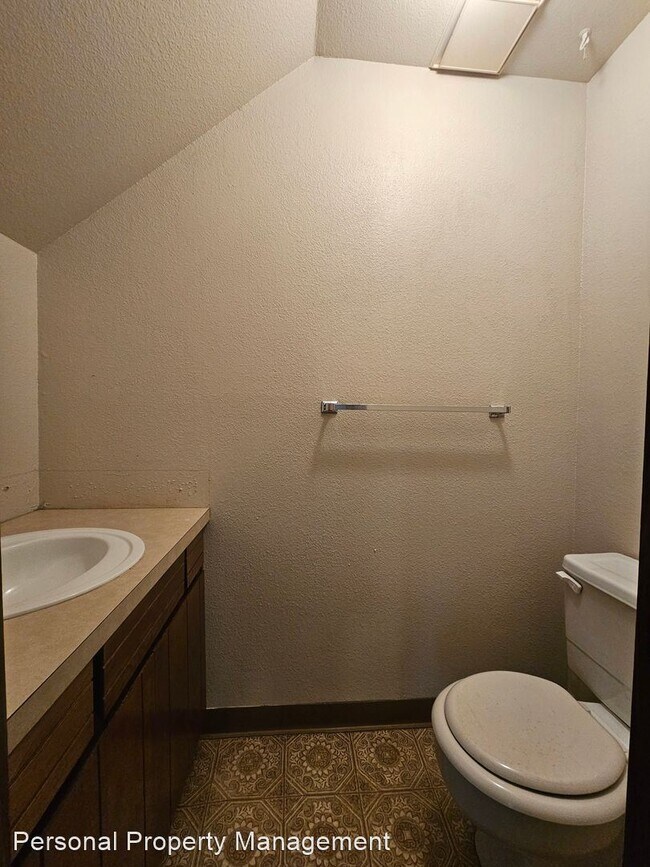 Foto del edificio - 2 br, 1.5 bath House - 7310 NE 16th Ave Un...
