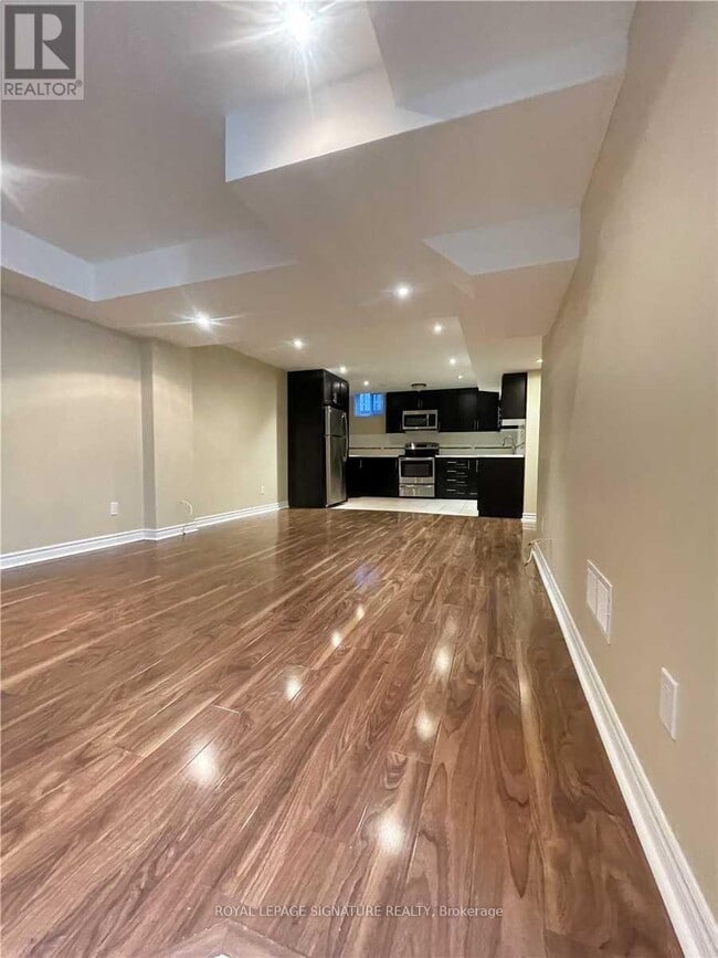 Building Photo - 95 Valleycreek Dr