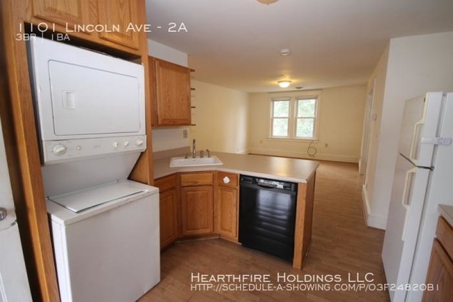 Building Photo - 3 bedroom in Prospect Park PA 19076