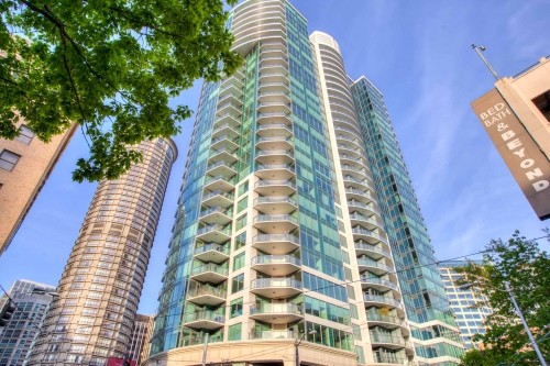 Primary Photo - The Escala Condominiums - 1 bedroom + den