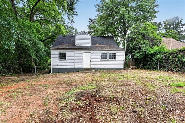 Foto del edificio - 2728 Winburn Terrace