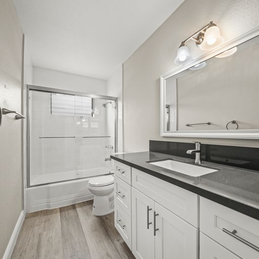 Riviera Apartments in Azusa, CA