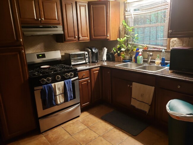 Foto del edificio - 1602 Ashdale Rd