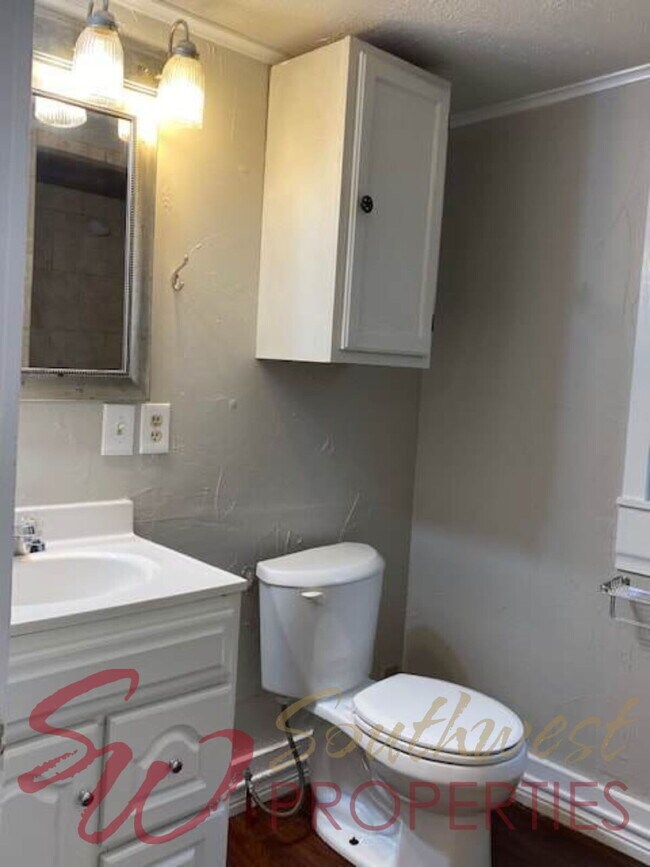 Foto del edificio - 1 Bedroom Garage Apartment — 1 Block from TSU (You Can’t Get Much Closer!)