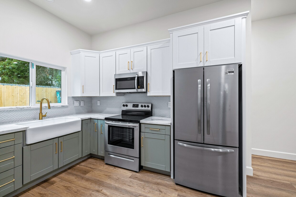 Foto principal - 7661 Troy Terrace