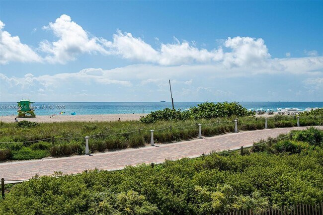 Building Photo - 345 Ocean Dr