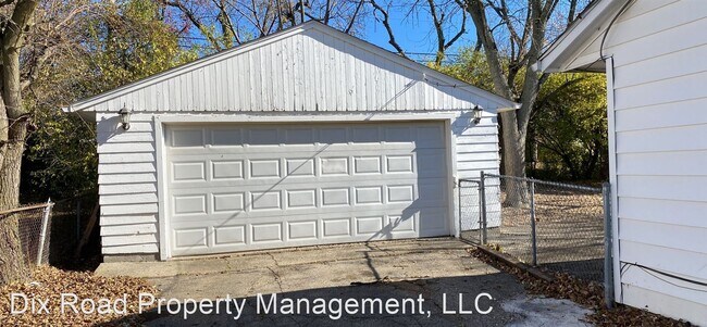 Building Photo - 3 br, 1 bath House - 4346 Saylor Street,