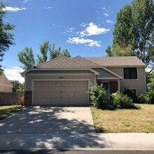 Building Photo - 725 Marigold Ln