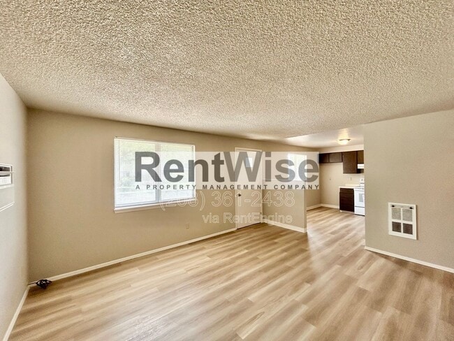 Building Photo - 776 W Pennsylvania St