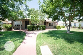 Building Photo - 534 W Hedges Ave