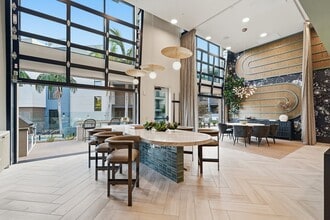 Building Photo - Solaris Encinitas