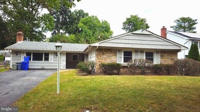 Building Photo - 12304 Melling Ln
