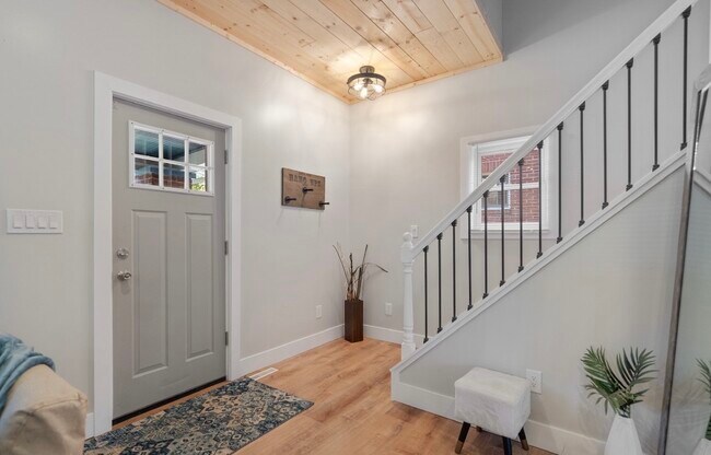 Foto del edificio - 899 Malvern Rd