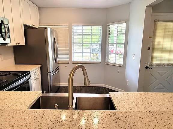 Foto del edificio - 48 Kings Colony Ct