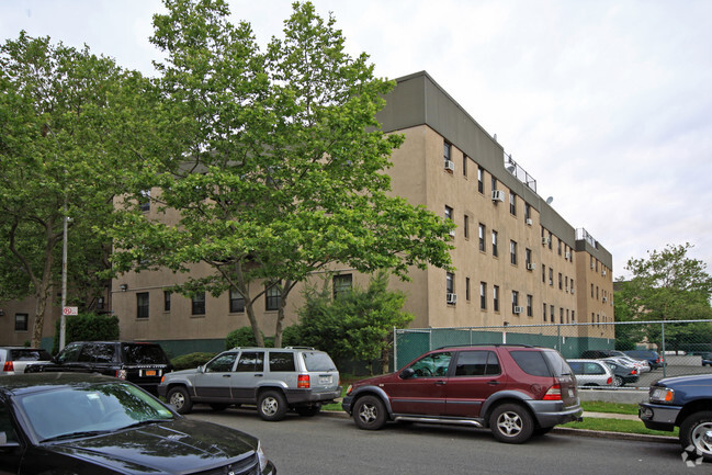 Building Photo - Marine Terrace