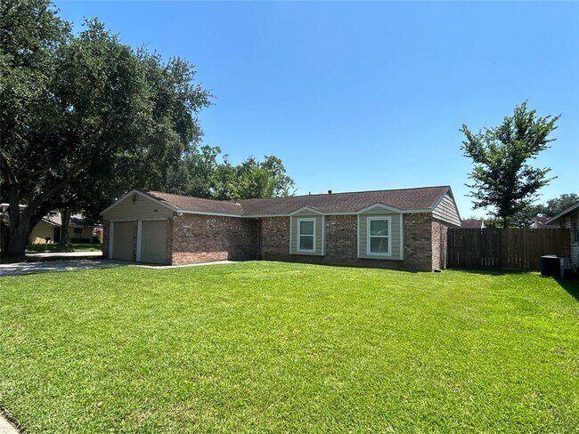 Foto del edificio - 1602 Dixie Hollow St