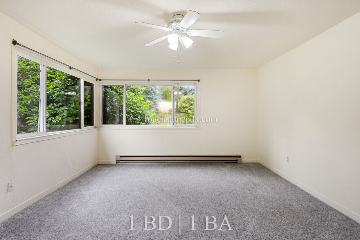 Primary Photo - Welcoming 1 BD | 1 BA Conveniently Located...