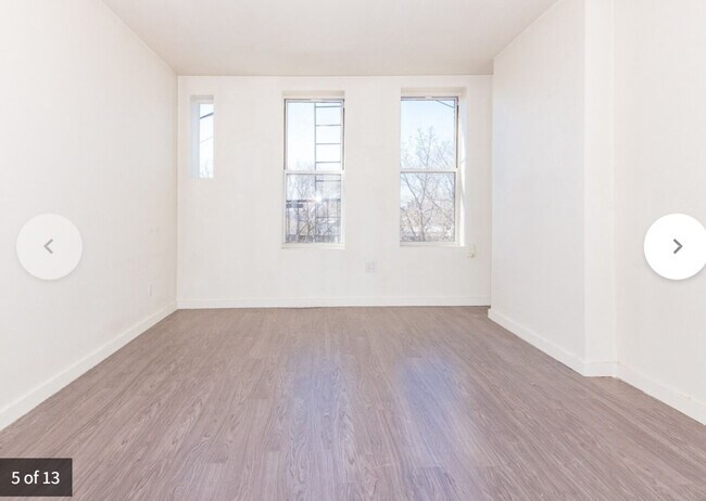 Foto del edificio - 1245 HALSEY LLC
