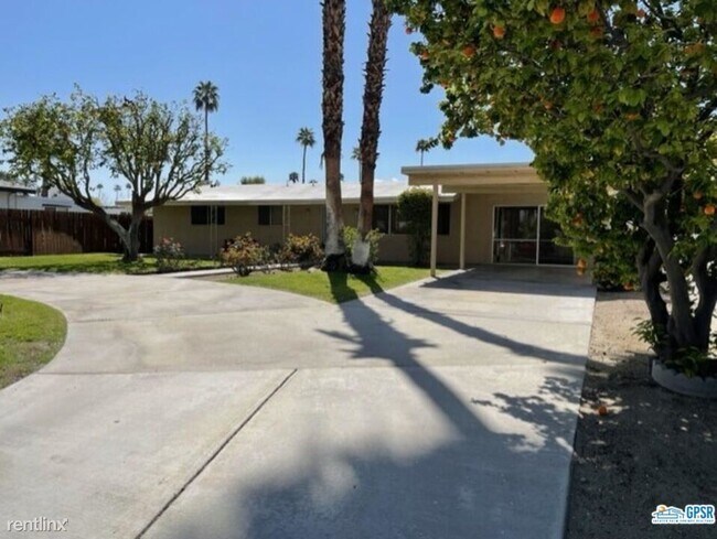 Foto del edificio - 2 br, 2 bath House - 70161 Chappel Rd