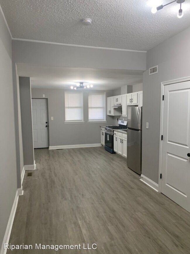Building Photo - 3 br, 1.5 bath House - 1207 E Federal St