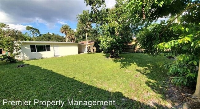 Building Photo - 3 br, 2 bath House - 3024 Estey Avenue