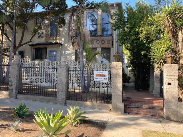 Primary Photo - 3731 Los Feliz Blvd