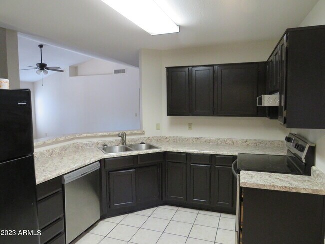 Building Photo - 3613 W Whitten St