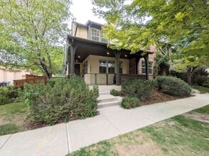 Building Photo - 2927 Akron Ct