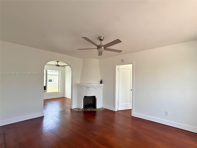 Foto del edificio - 641 10th St
