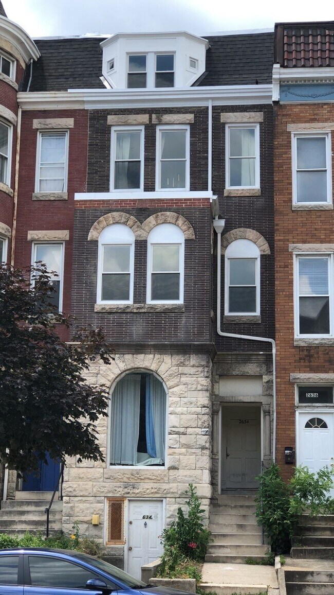 front exterior - 2634 N Charles St