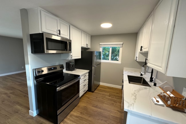 Foto del edificio - 2304 Maher Dr