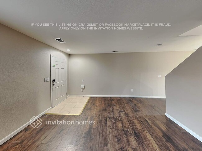 Foto del edificio - 10125 Hudson Ct