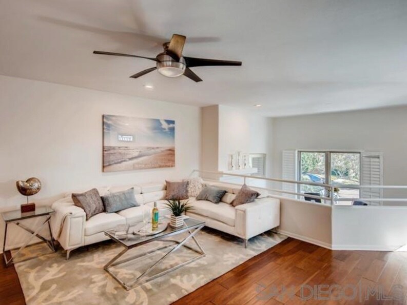Foto principal - 3886 Sequoia St
