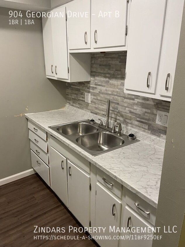 Primary Photo - 1 bedroom 1 bathroom apartment in Danville.