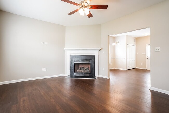 Building Photo - 2306 King Malcolm Ln