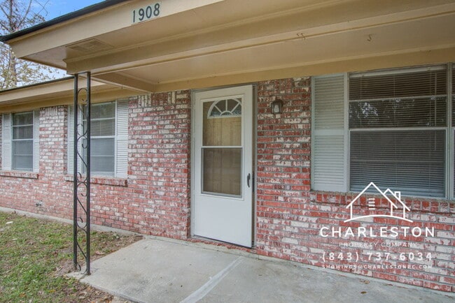 Photo - 1908 Swift Ave Apartment