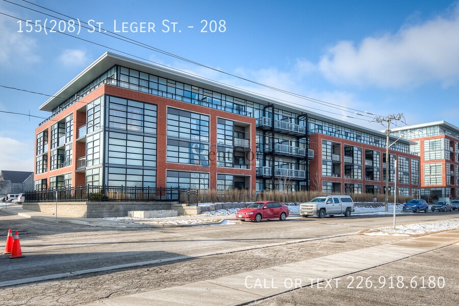 Photo principale - 208 St Leger St