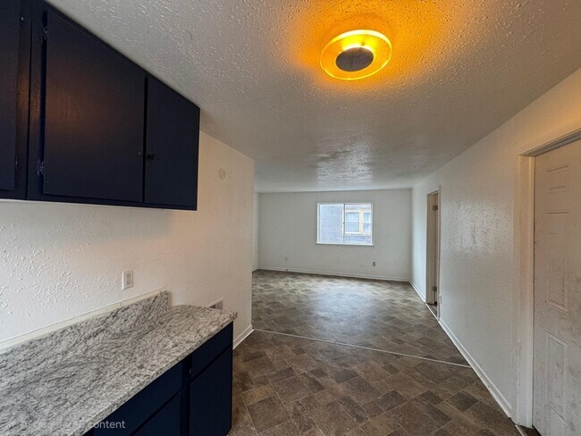 Foto del edificio - 14925 Mendota St