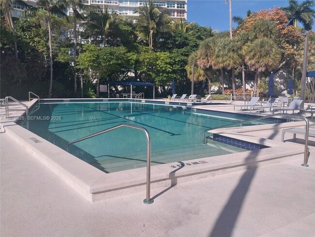 Building Photo - 2333 Brickell Ave