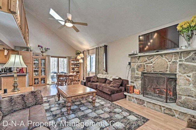 Building Photo - 4 br, 2 bath House - 2137 Rosemont Drive