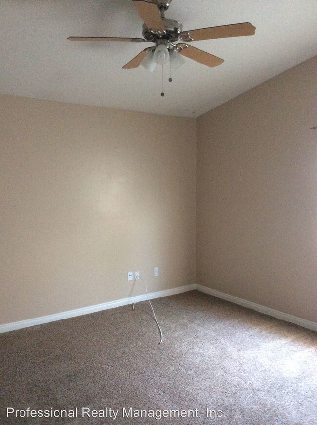 Building Photo - 3 br, 2 bath House - 6825 HIGH PEAKS DR.