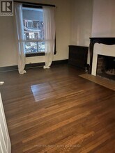 Building Photo - 678 Huron St