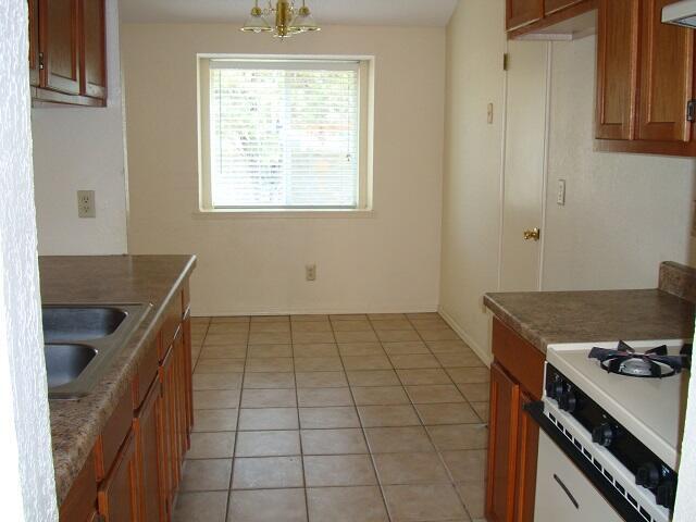 Building Photo - 1705 Karl Wyler Dr