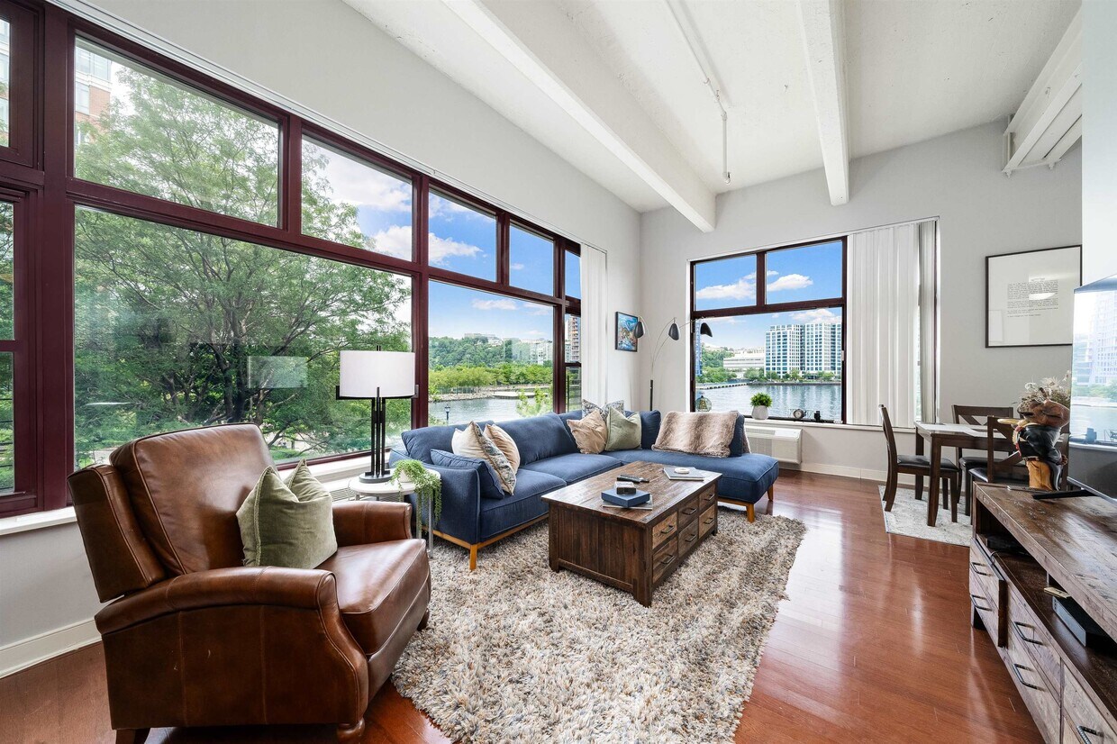 Foto principal - 1500 Washington St