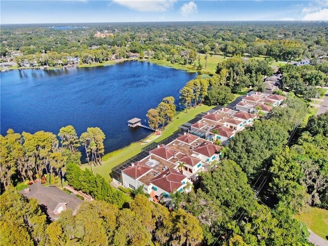 Building Photo - 3155 Lake Ellen Dr
