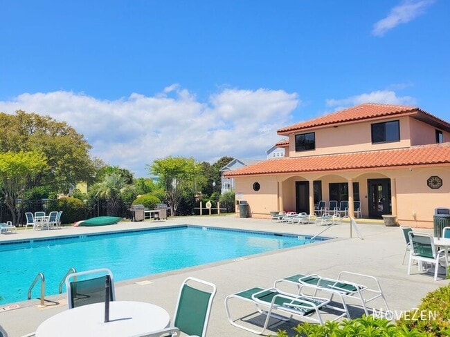 Photo - 111 Spencer-Farlow Dr House