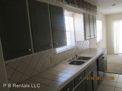 Foto del edificio - 7203 NW Lawton Ave