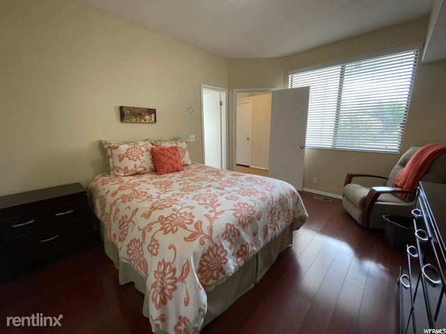 Building Photo - 2 br, 2 bath Condo - 4680 S San Lucas Ct