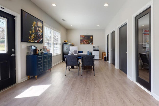 Foto del edificio - Reserve at 2070